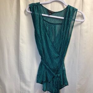 Banana Republic V neck tank